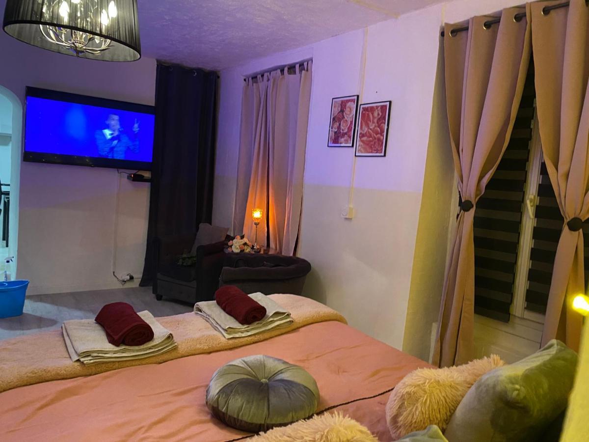 Cosy & Spa Appartement Luxe Jacuzzi Sauna Suite Cristal أفينيون المظهر الخارجي الصورة